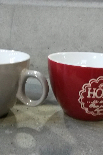 HOME bögre