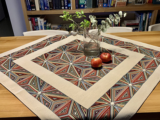 Gobelin terítő és kendő TRIANGEL