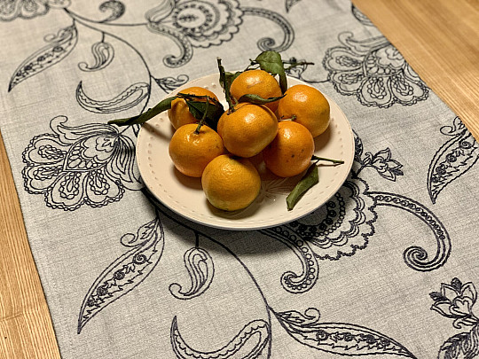 AGENDA hímzett sál