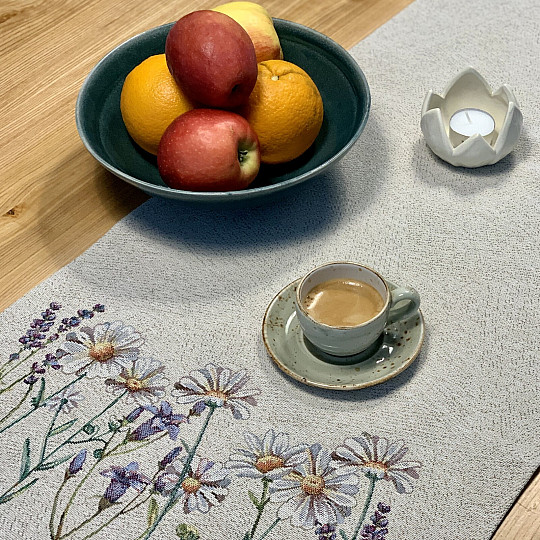 Gobelin terítő és kendő TAVASZI ÁPOLÁS