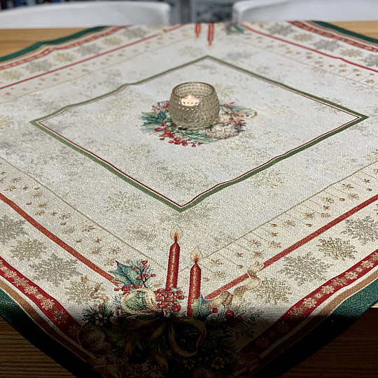 Gobelin terítő és sál LÁNGOLÓ GYERTYÁK zöld szegéllyel