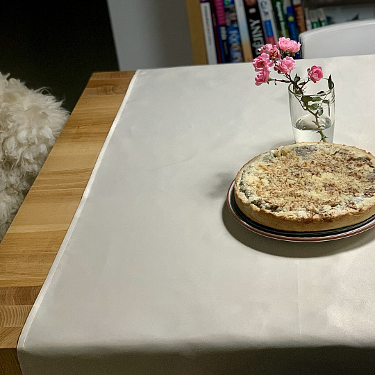 Egyszínű terítő Krém