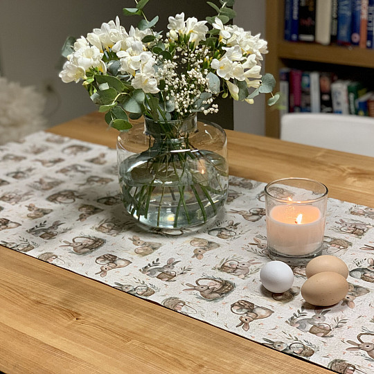 Húsvéti terítő CSIRKE ÉS TOJÁS