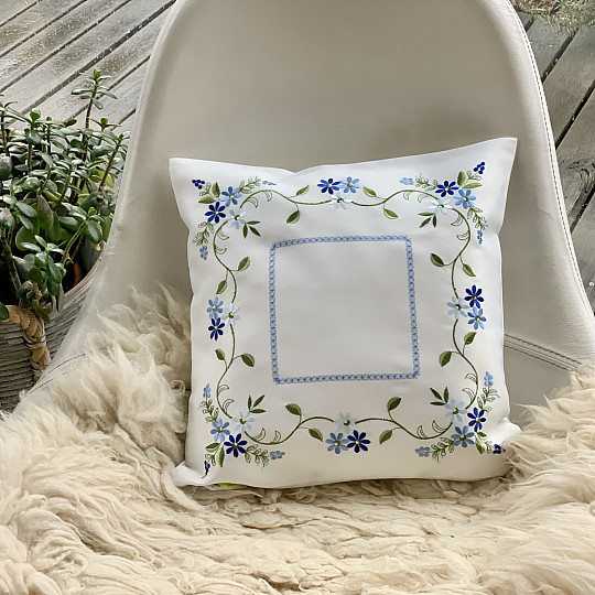 Hímzett díszhuzat ELFELEJTETT VIRÁG