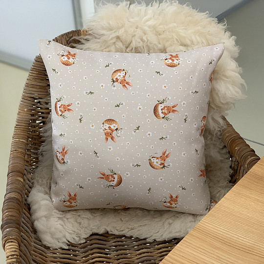 Húsvéti dísztakaró NYUSZI NELA