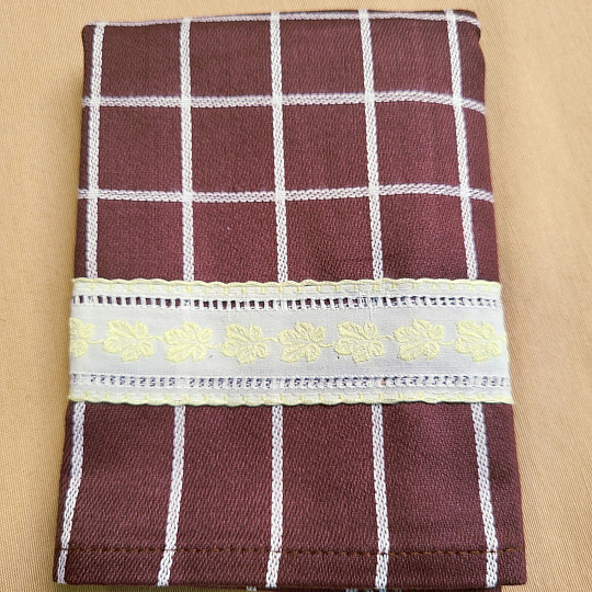 NAGYMAMI BARNA TÖRÖLKÖZŐK LEVELEKKEL