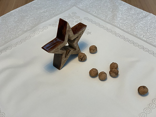 Karácsonyi terítő DÍSZ ezüst natur