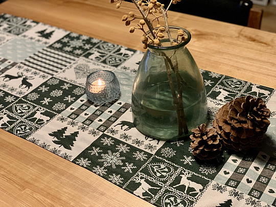 Gobelin terítő, sál DEER GREEN