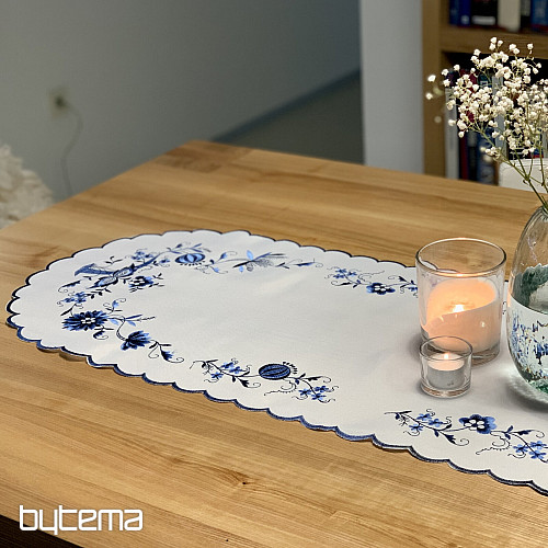 Hímzett terítők HAGYMAKÉK-FEHÉR