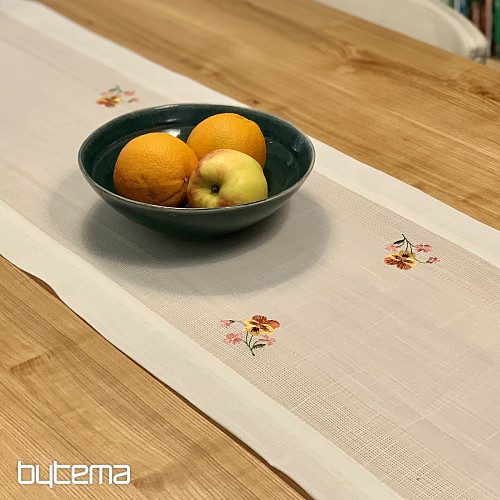 Hímzett terítő és kendő KERTI VIRÁGOK