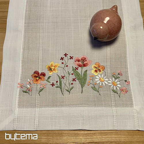 Hímzett terítő és kendő KERTI VIRÁGOK