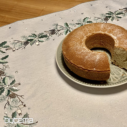 Hímzett karácsonyi terítő és sál TŰK ÉS KÚPOK