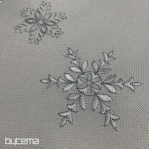 Karácsonyi hímzett terítő EZÜST PELYHEK