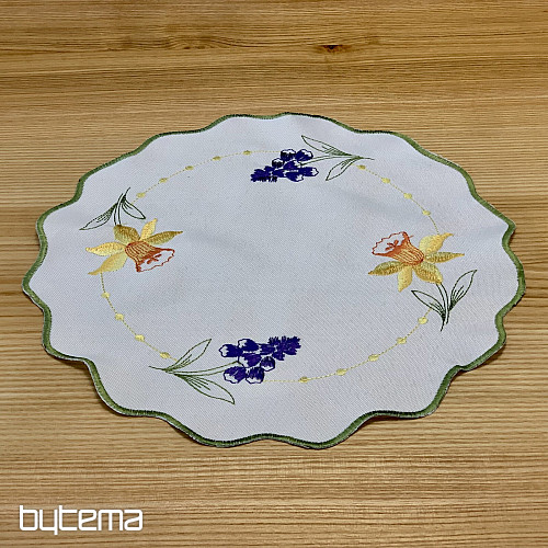 Hímzett terítő és sál NÁRCISZ ÉS HÓ LÁNYA