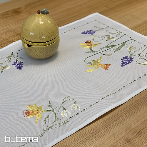 Hímzett terítő és sál NÁRCISZ ÉS HÓ LÁNYA