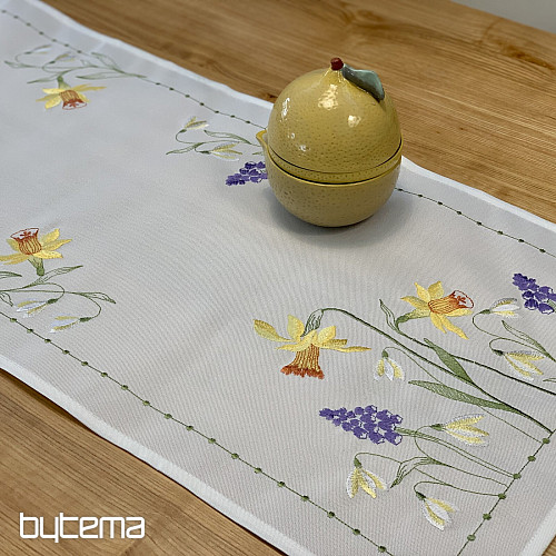 Hímzett terítő és sál NÁRCISZ ÉS HÓ LÁNYA