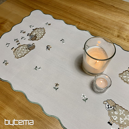 Hímzett terítő és sál HÚSVÉTI BÁRÁNYOK