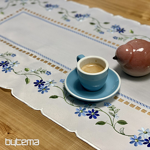 Hímzett terítő és sál ELFELEJTETT VIRÁGOK