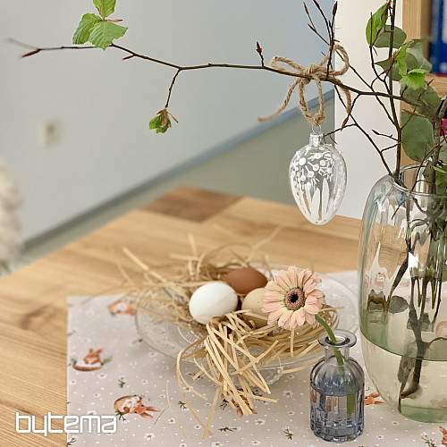 Húsvéti terítő és sál NYUSZI NELA