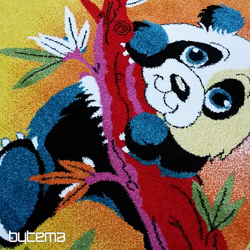 Gyermek darab szőnyeg PANDA egy fán