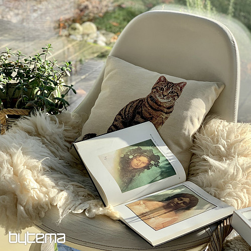 Gobelin huzat a MOUREK CAT párnához