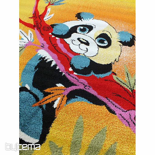 Gyermek darab szőnyeg PANDA egy fán